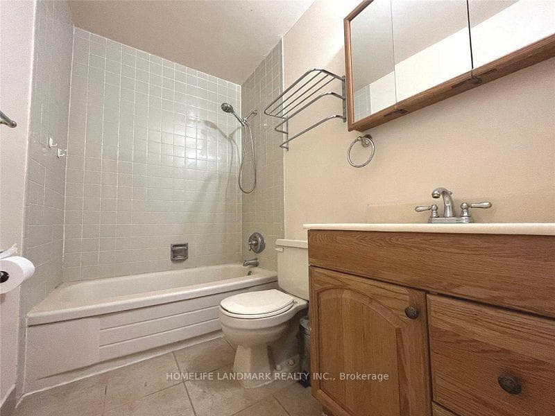 26 Joanna Crescent photo 14