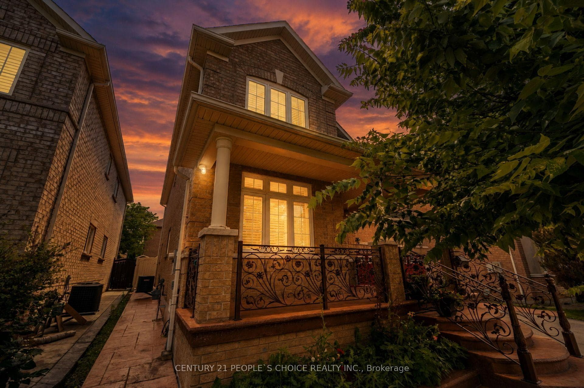 233 Vellore Avenue photo 3