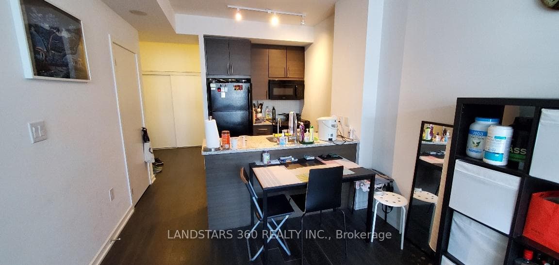 70 Forest Manor Road Unit 1201 photo 9