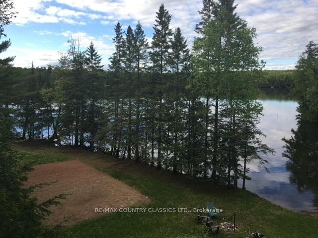401 Scott's Road photo 3