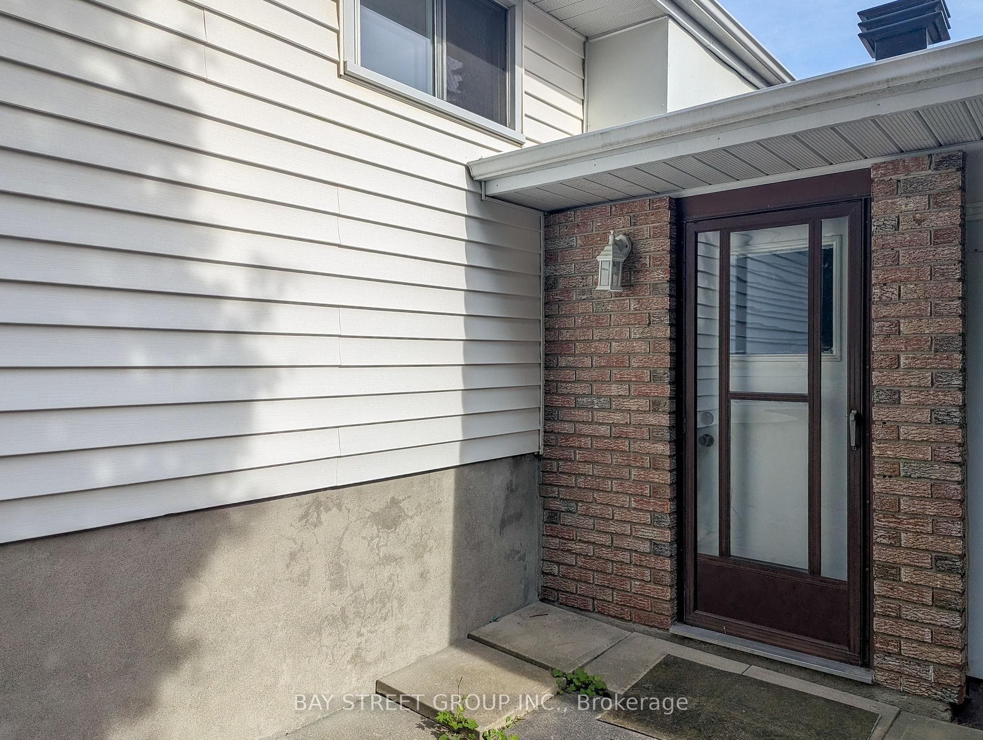 1688 Lamothe Street photo 3