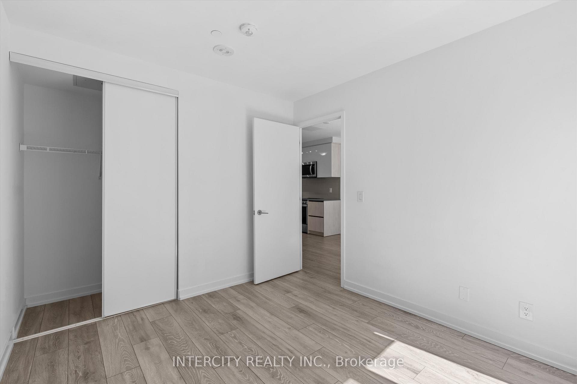 3100 Keele Street Unit 604 photo 13