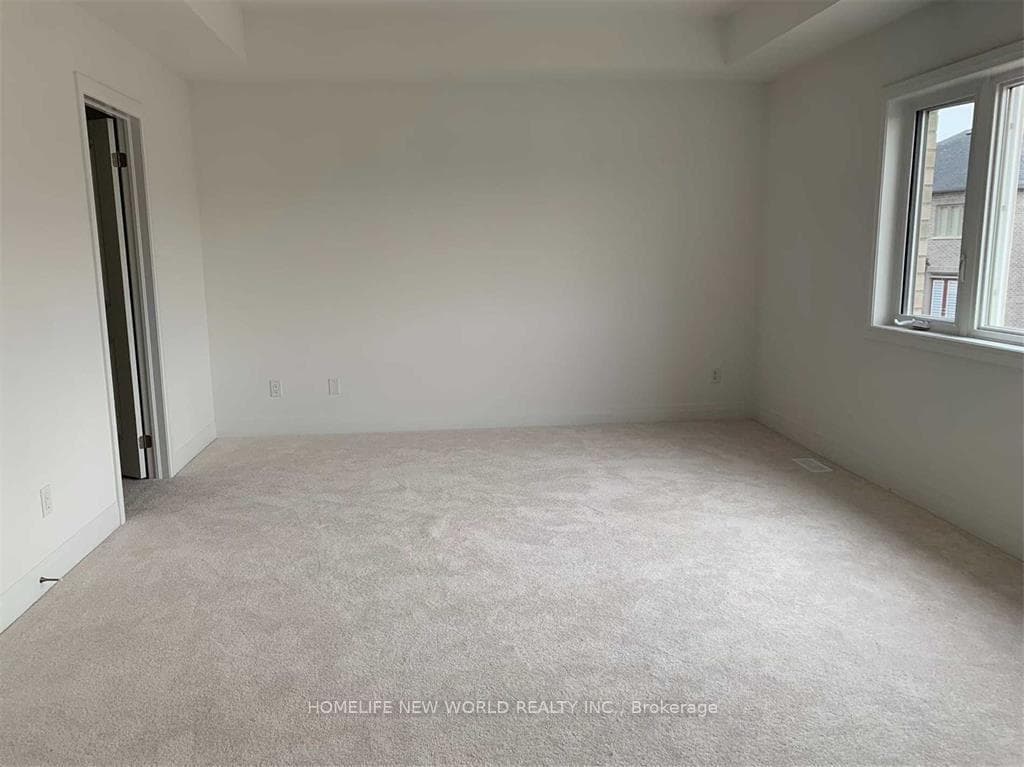 83 Kentledge Avenue photo 7