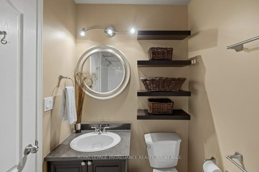 882 Winchester Lane photo 16