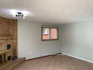 709 Upper Paradise Road Unit Bsmt photo 17