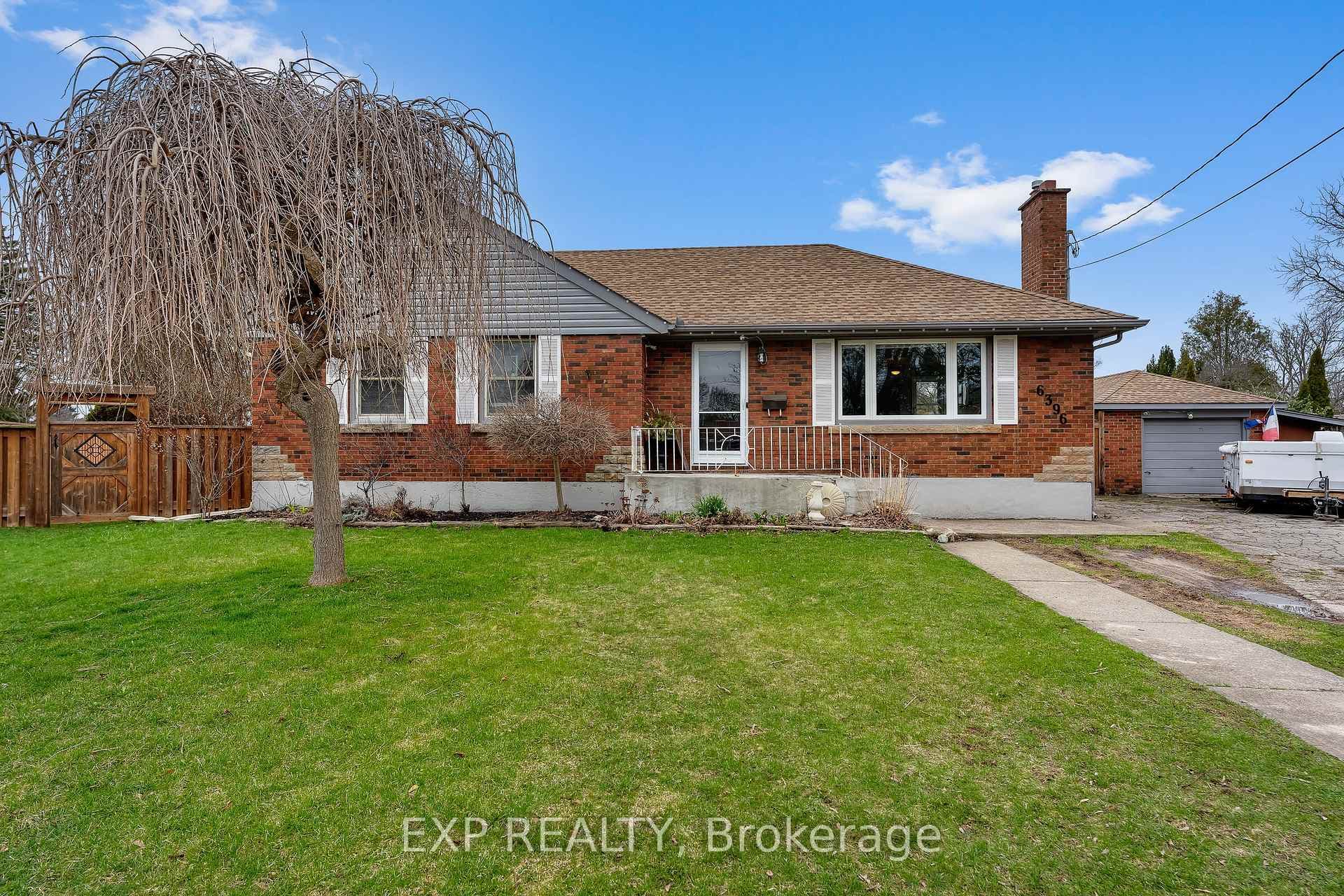 Welcome to 6396 Laura Crescent!