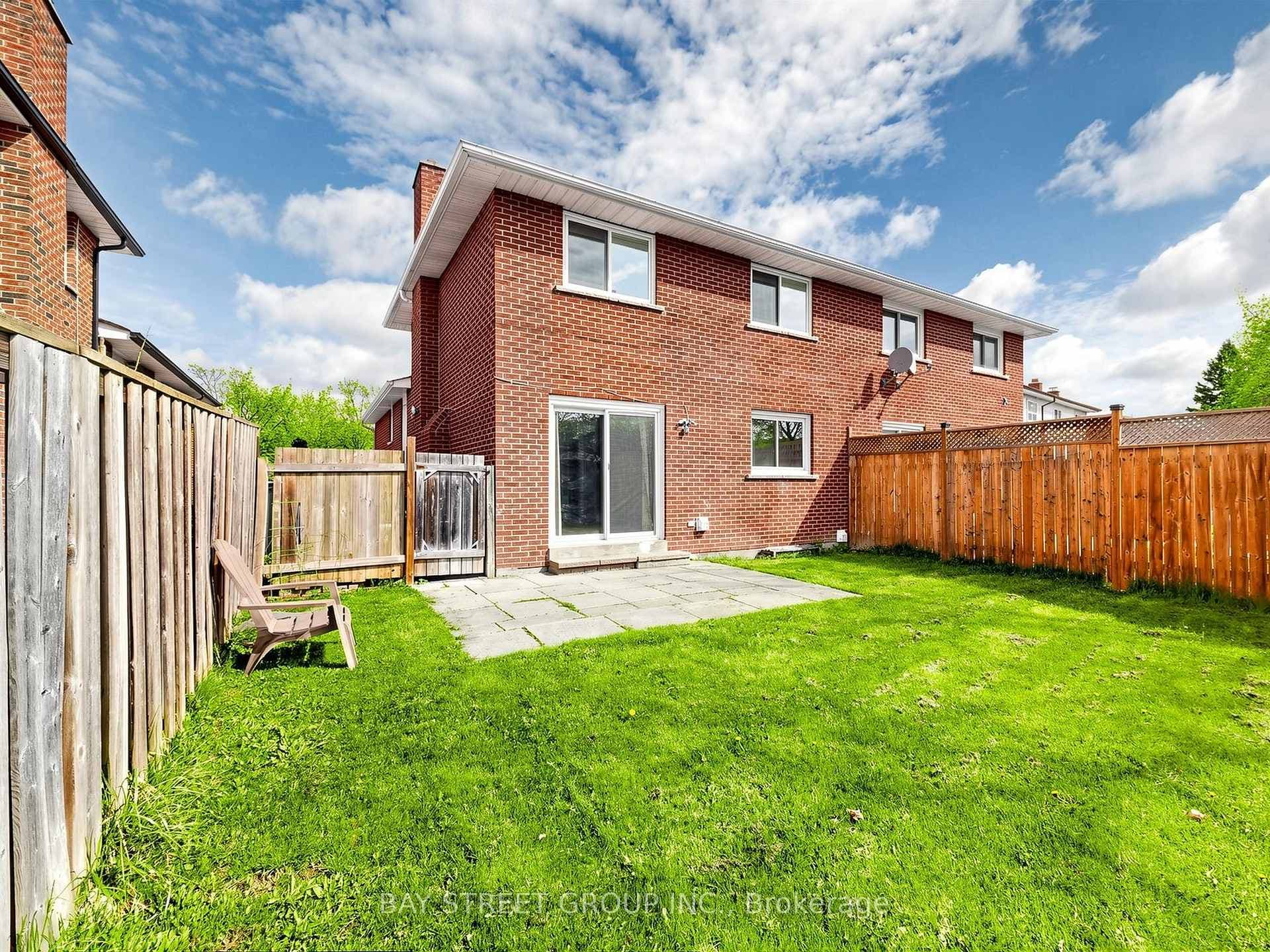 42 Robbinstone Drive photo 48