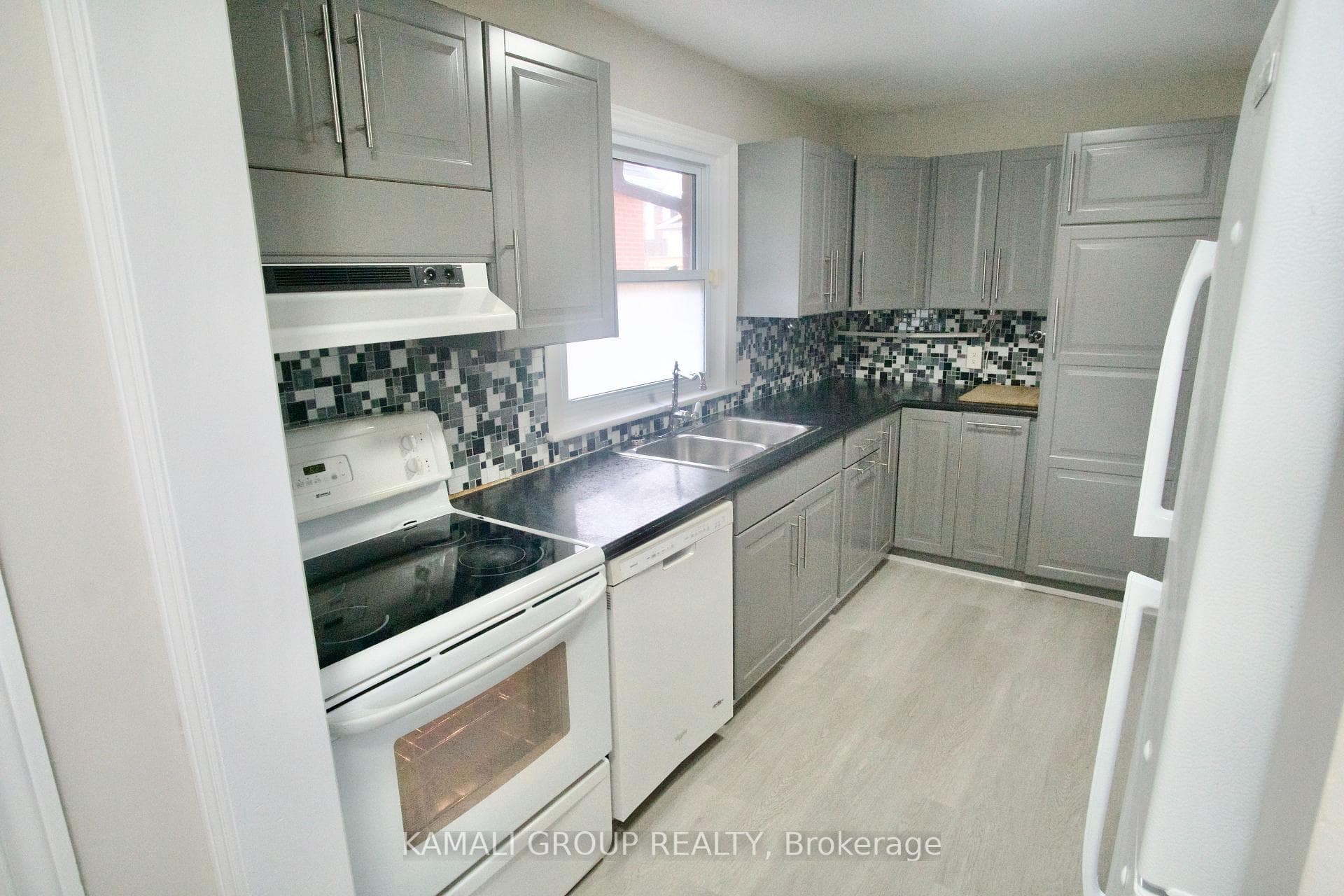 352 East 18th Street Unit Main photo 9