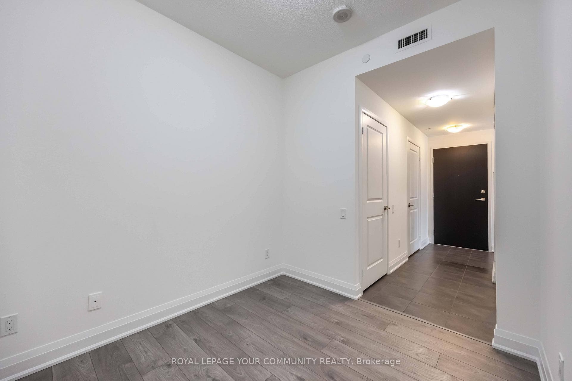 5168 Yonge Street Unit 2615 photo 4
