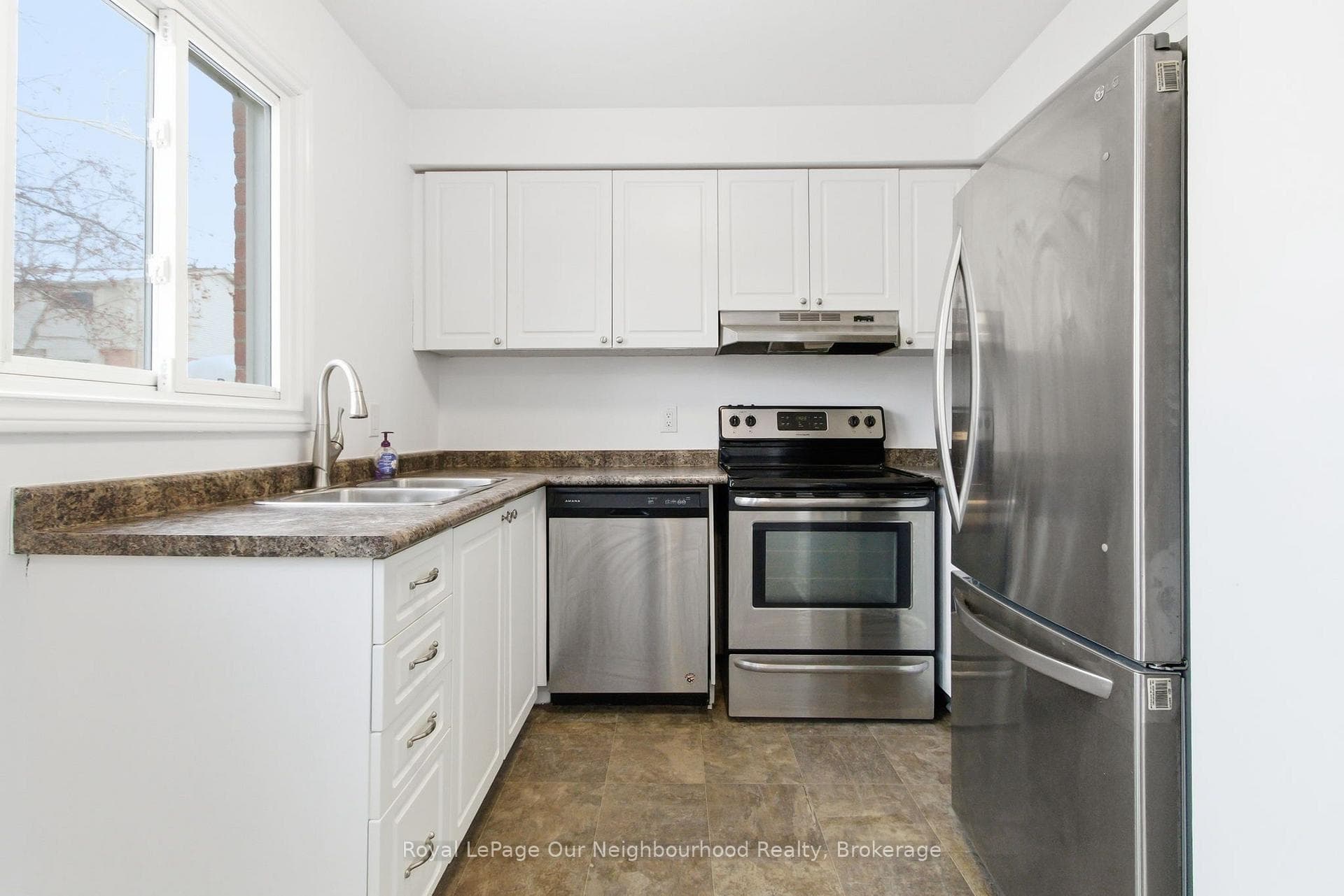 226 Highview Avenue Unit 70 photo 28