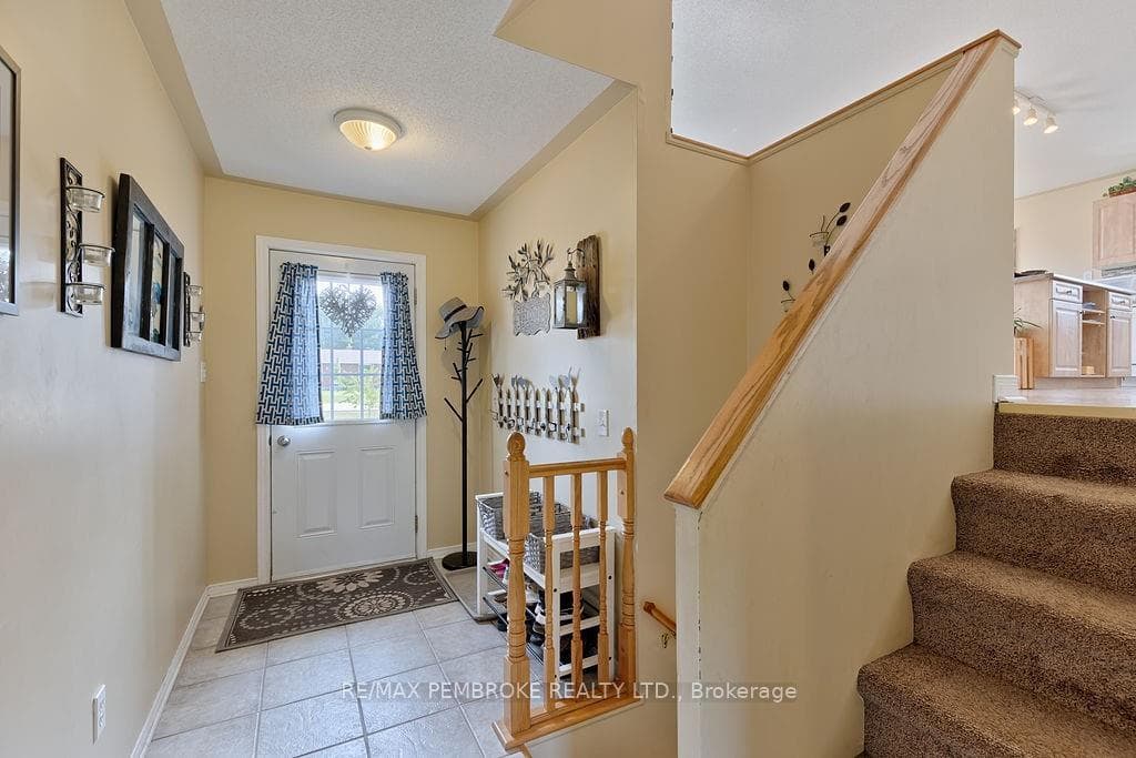 71 SCHWANZ Road photo 3