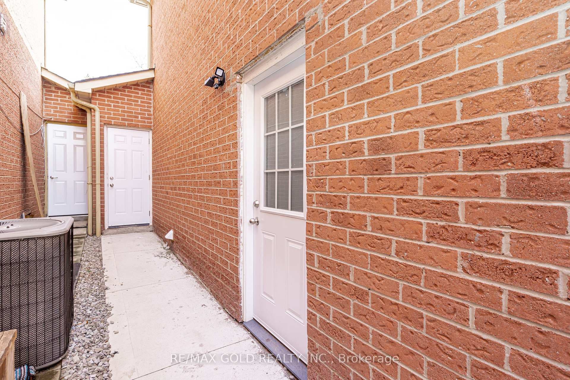 28 Silverstream Road photo 28