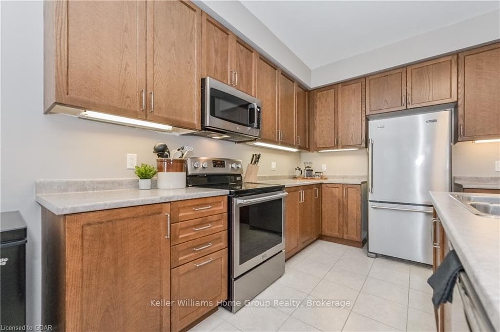 19 MIDDLETON Avenue photo 11