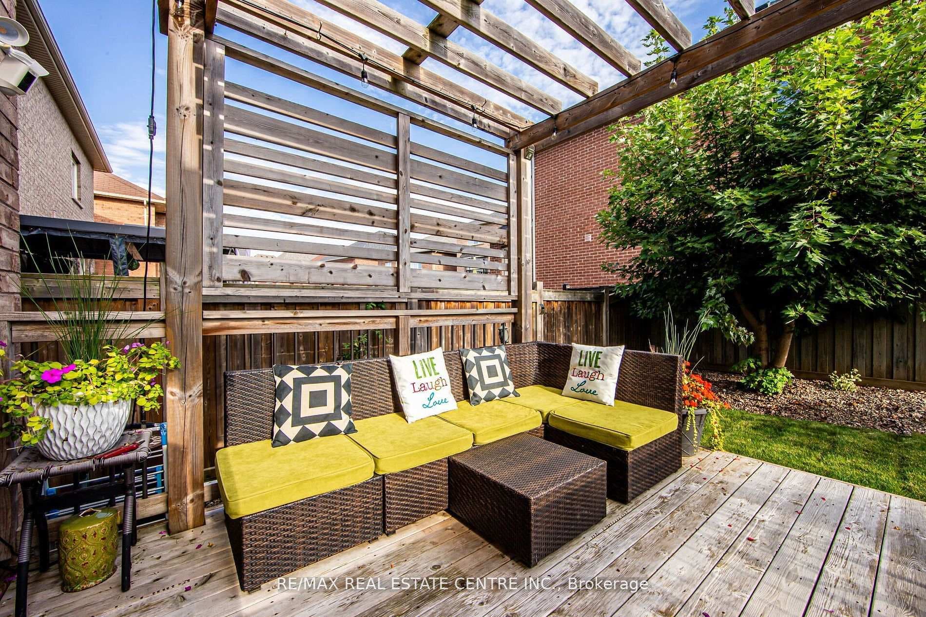30 Deanston Court photo 37