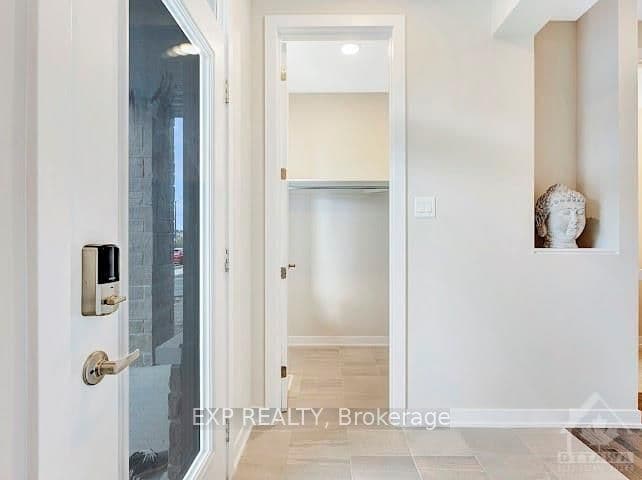 219 CONSERVANCY Drive photo 2