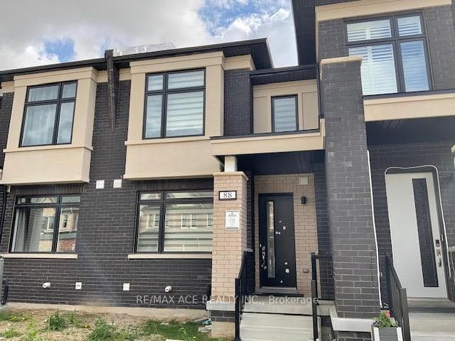 88 Pearman Crescent photo 1