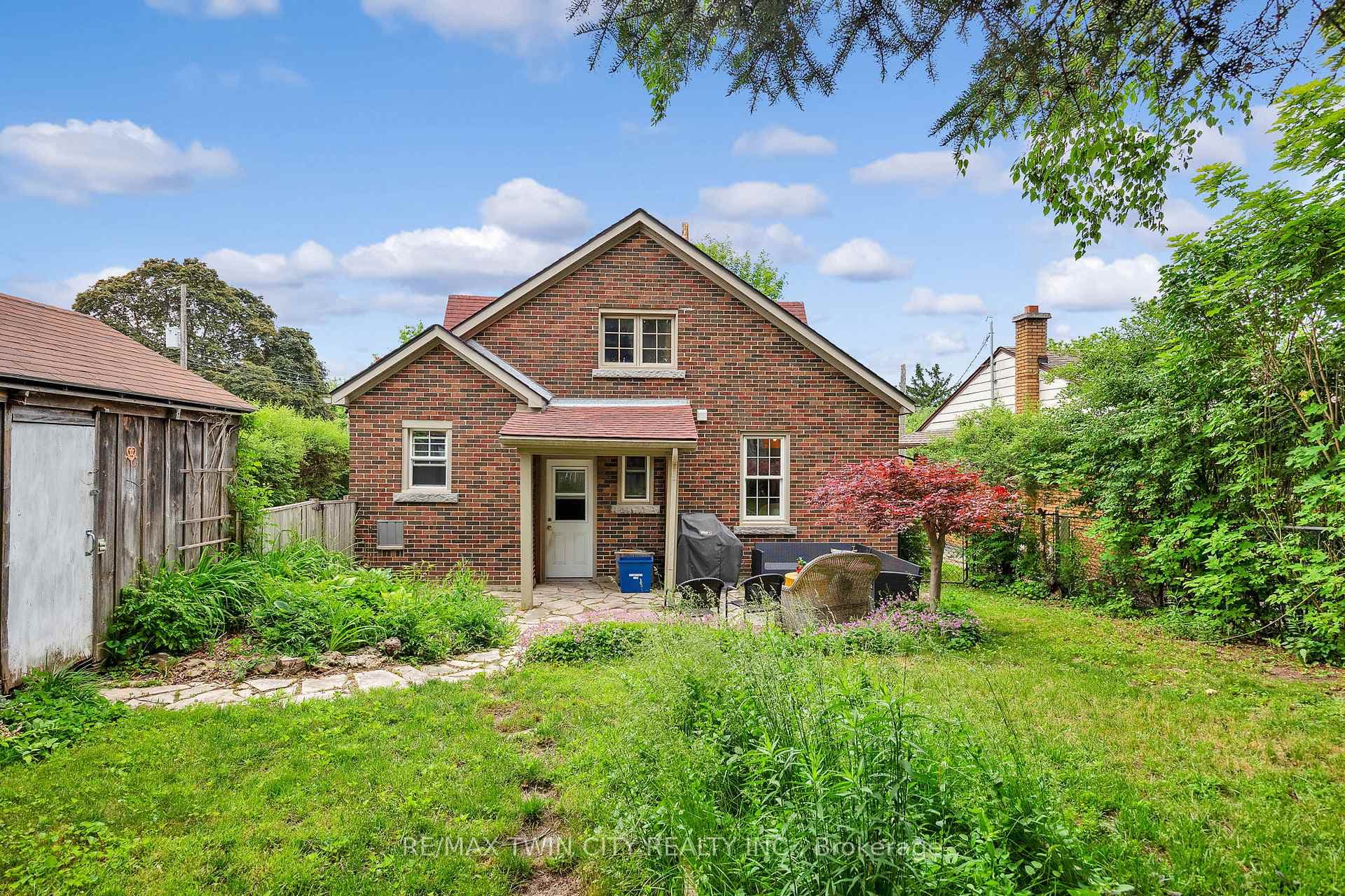 360 Luella Street photo 22