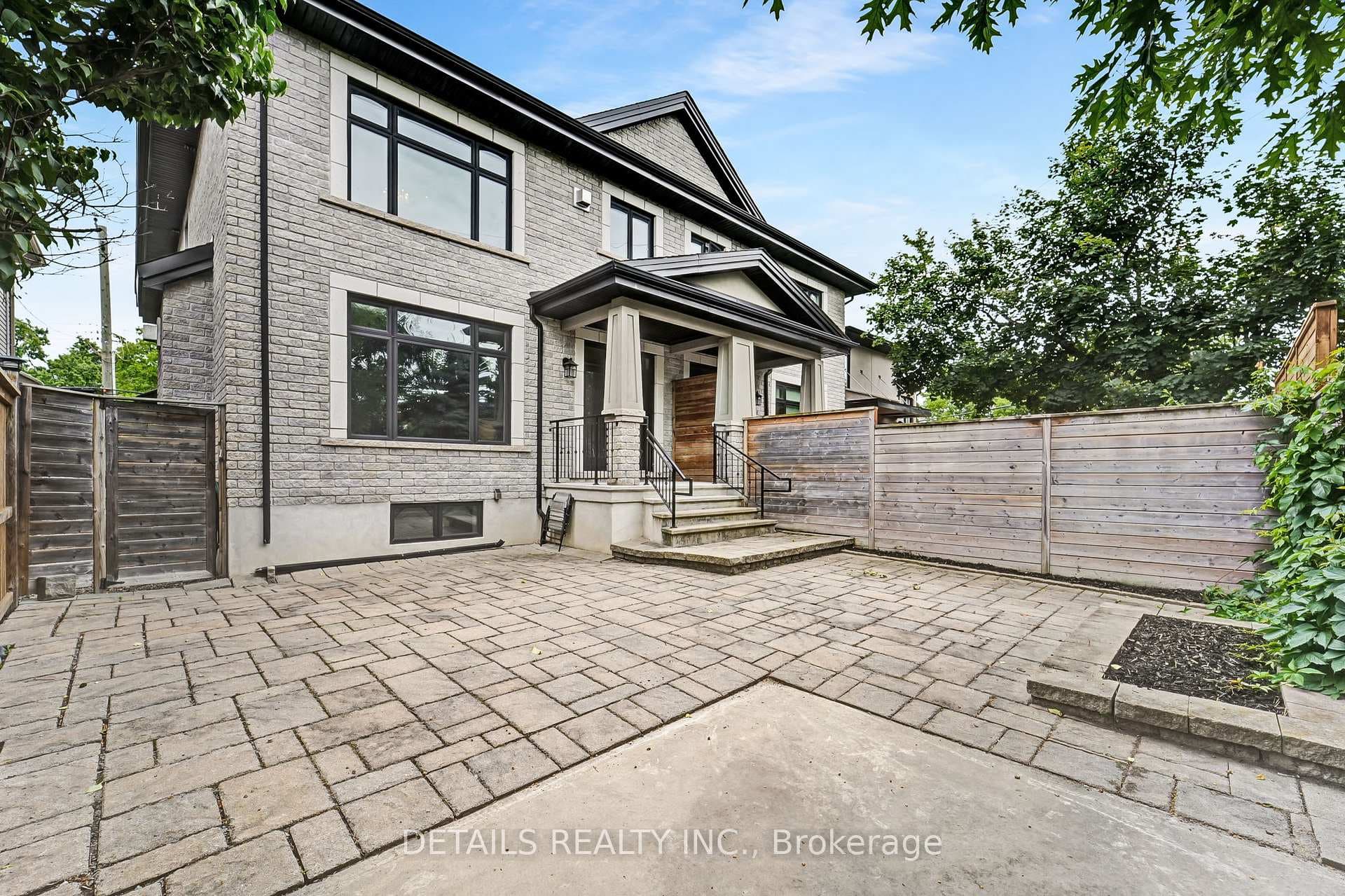 71 Eleanor Drive photo 41
