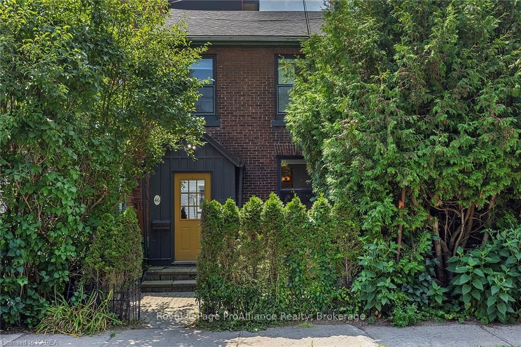 46 ORDNANCE Street photo 3