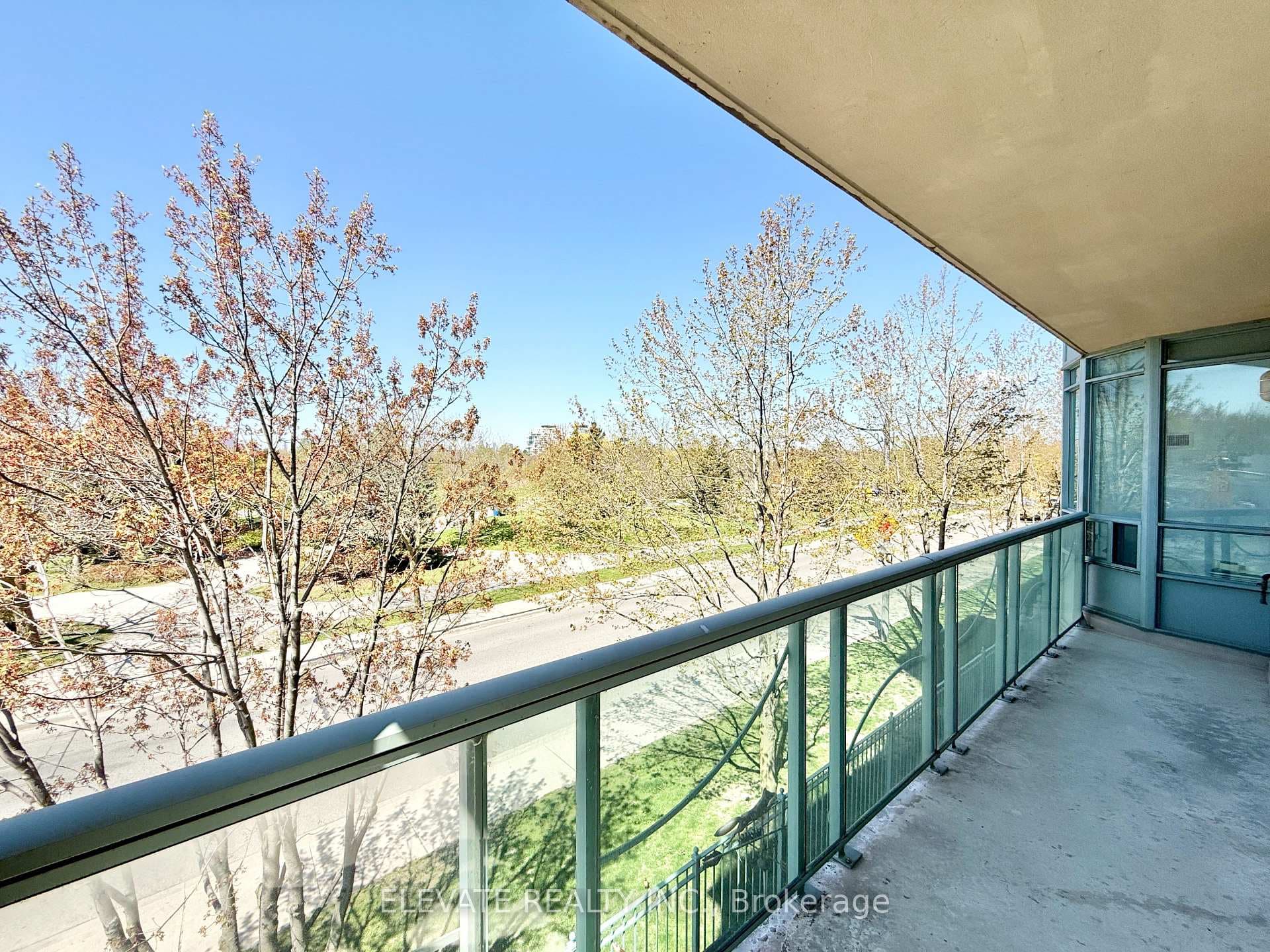 9 Boardwalk Drive Unit 217 photo 14
