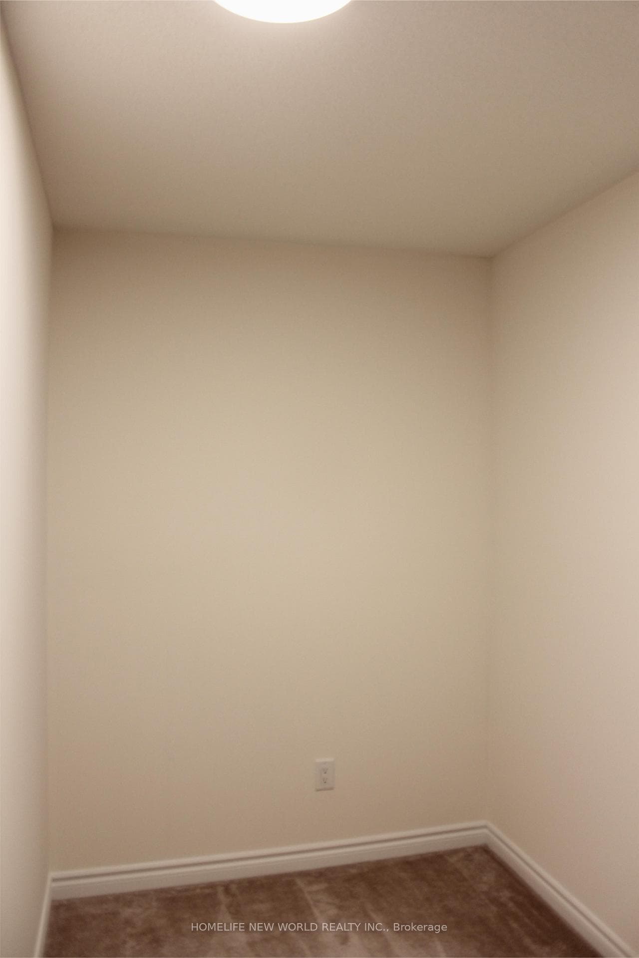 11 Eaton Park Lane Unit 15 photo 16
