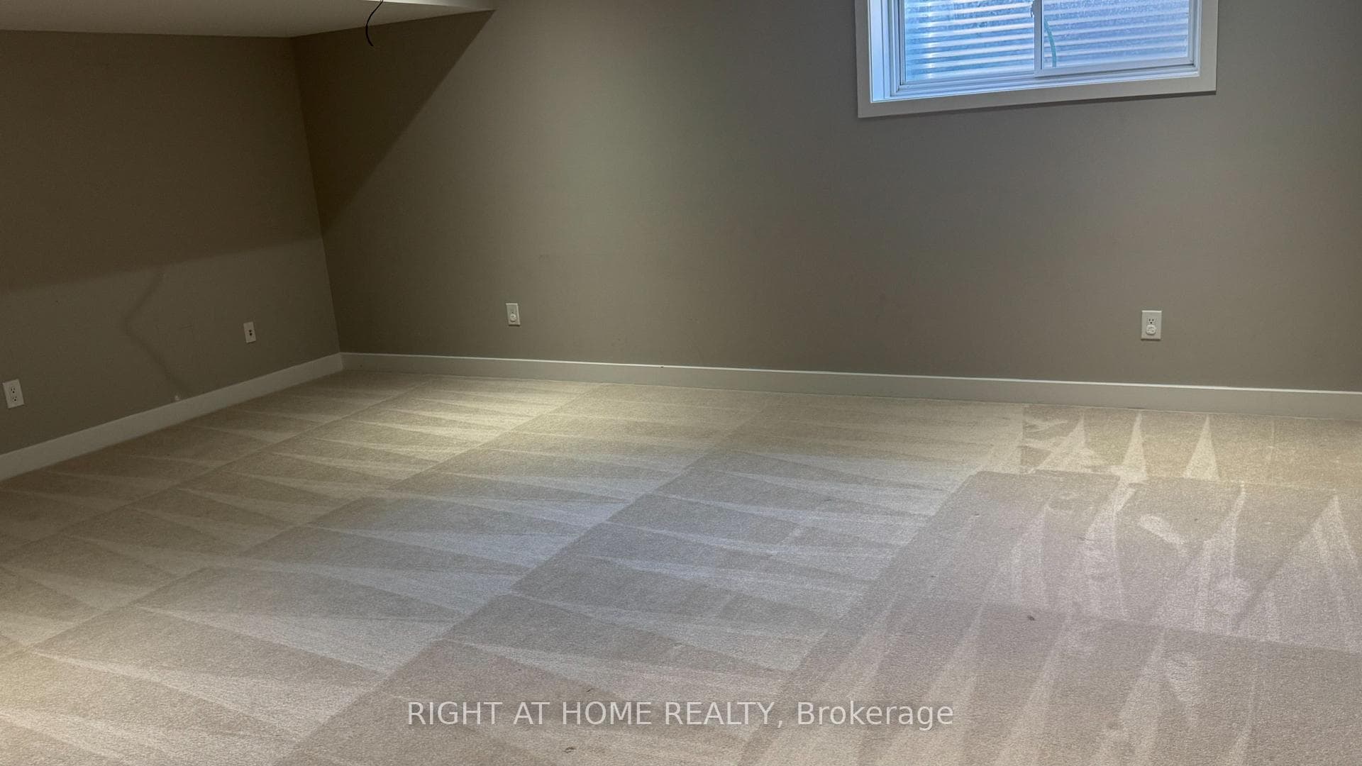 771 TWIST Way photo 35