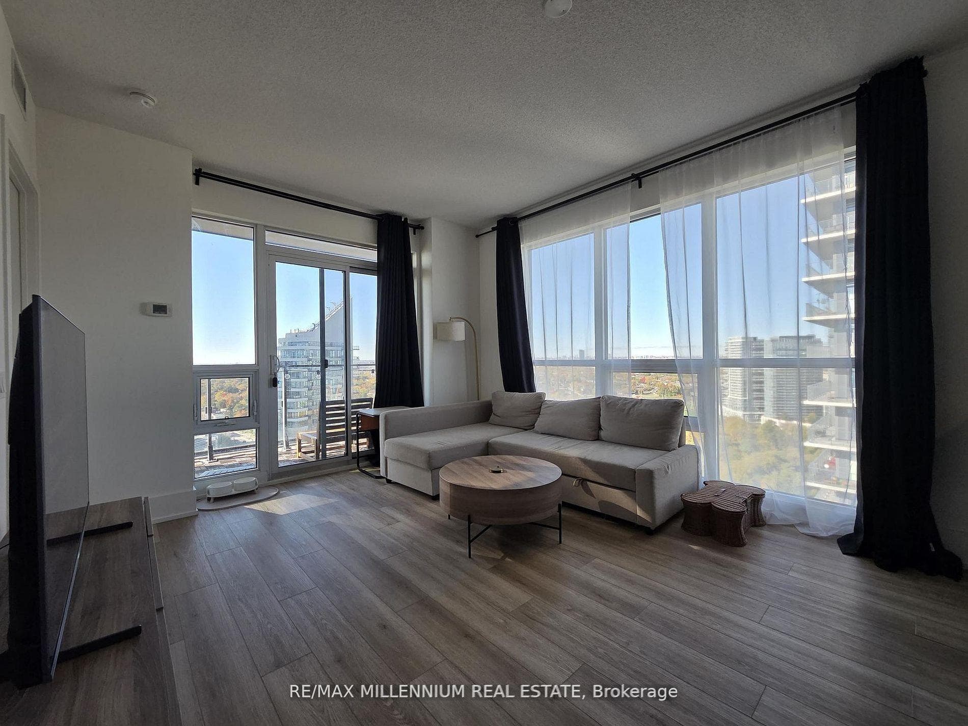 2212 Lake Shore Boulevard Unit 3106 photo 33