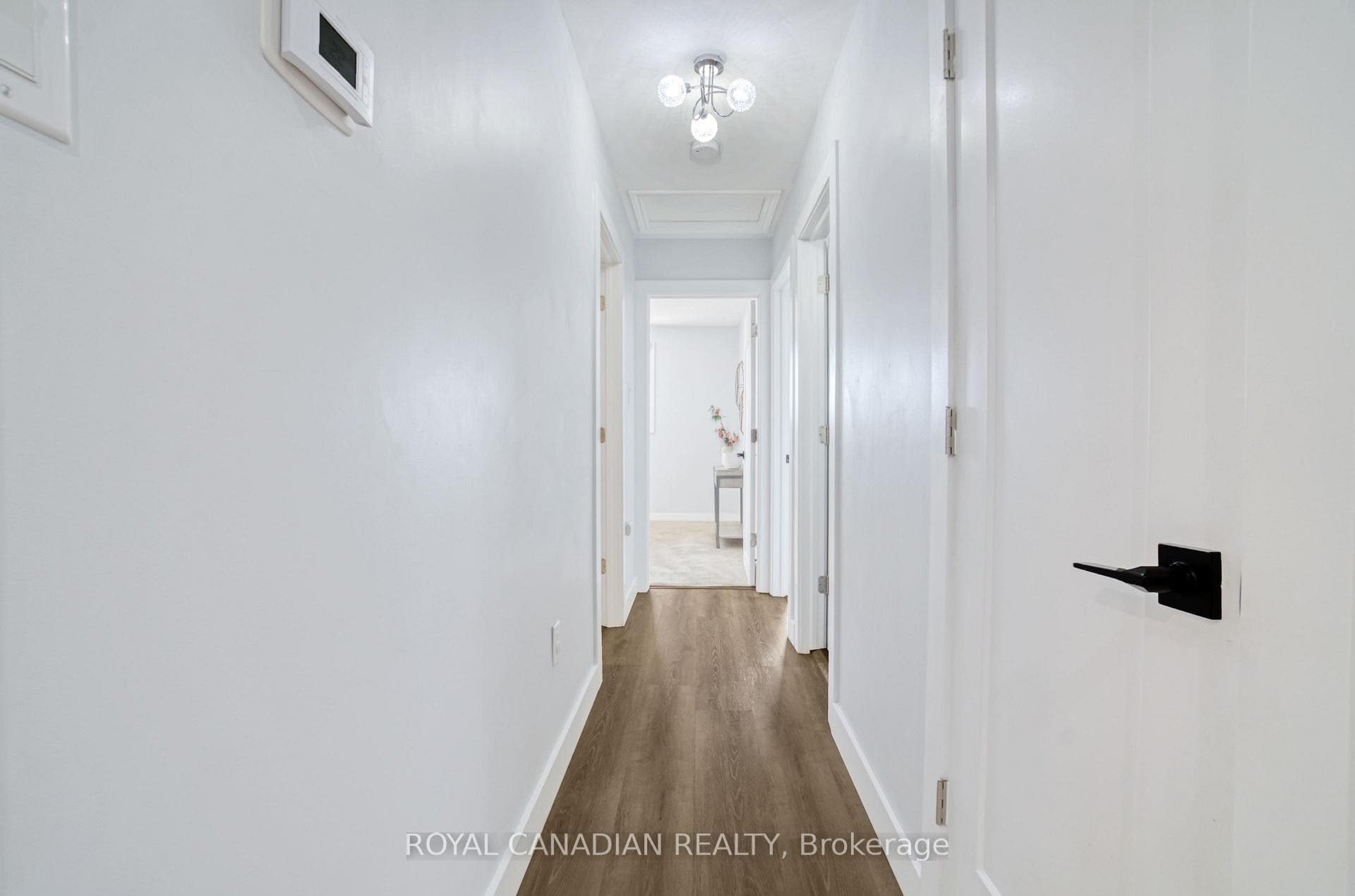60 Lysanda Avenue photo 16