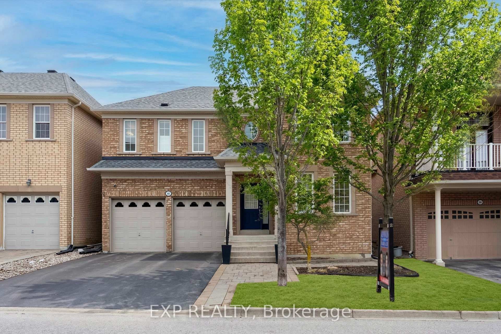 102 Serano Crescent photo 5