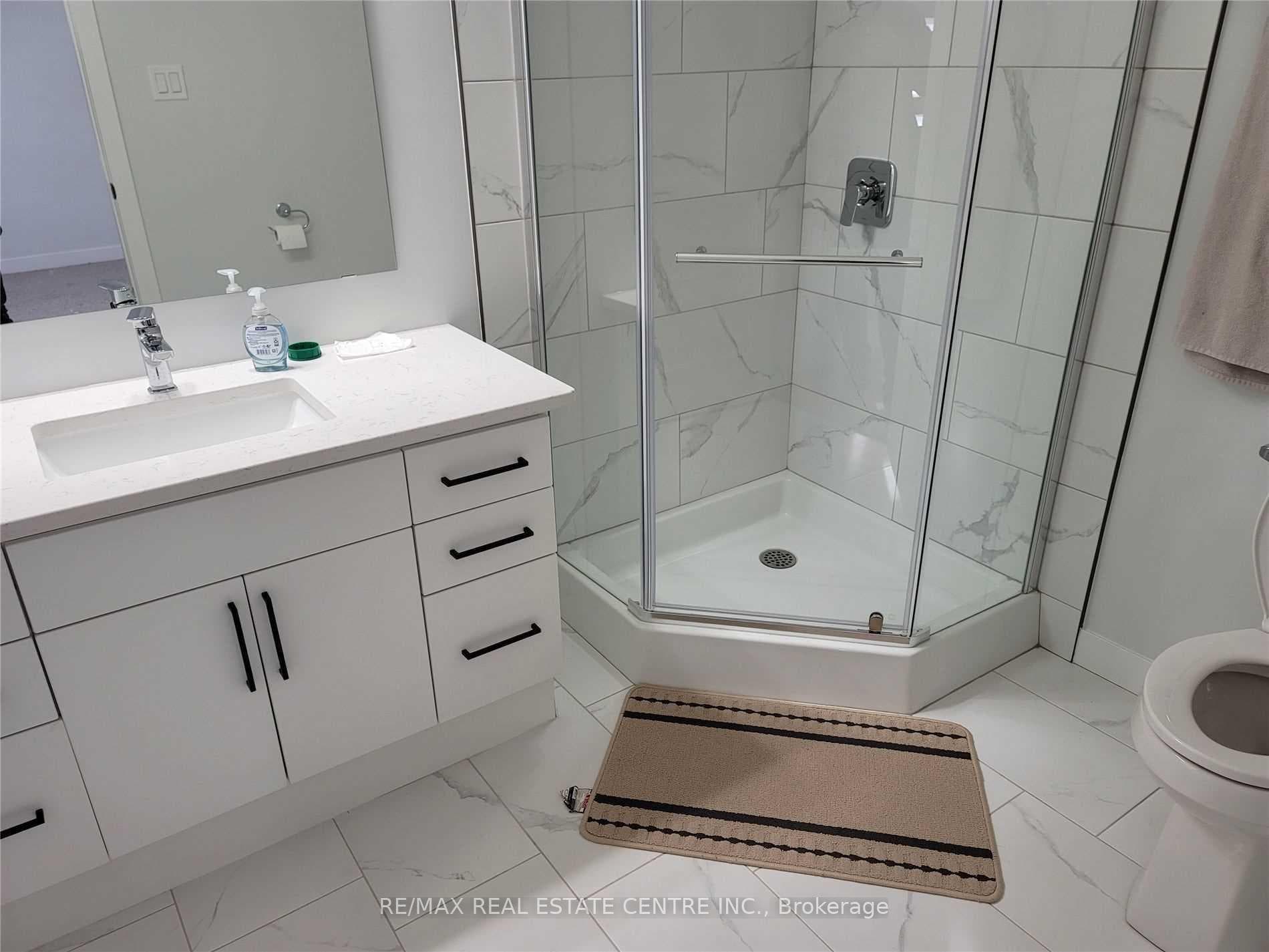 3380 Singleton Avenue Unit 44 photo 12