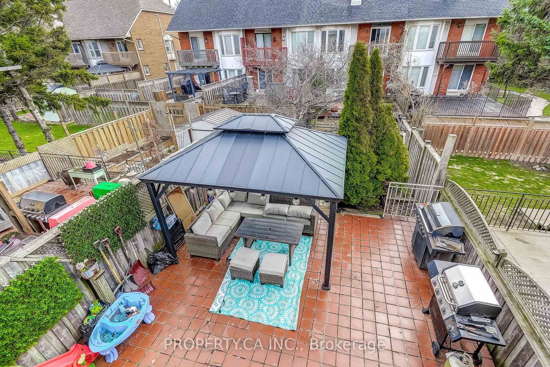 3 Waterford Crescent photo 24