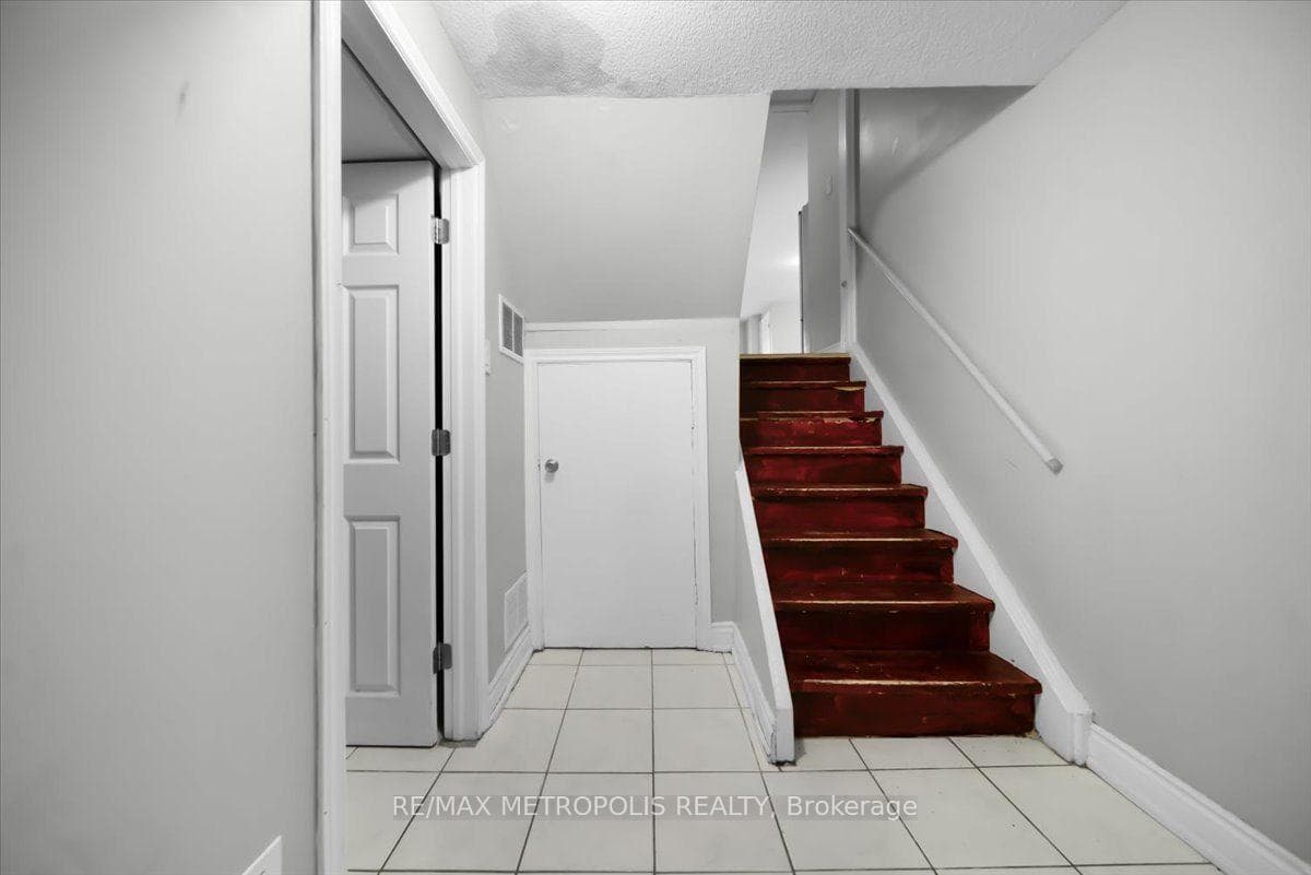 39 Jellicoe Crescent photo 39