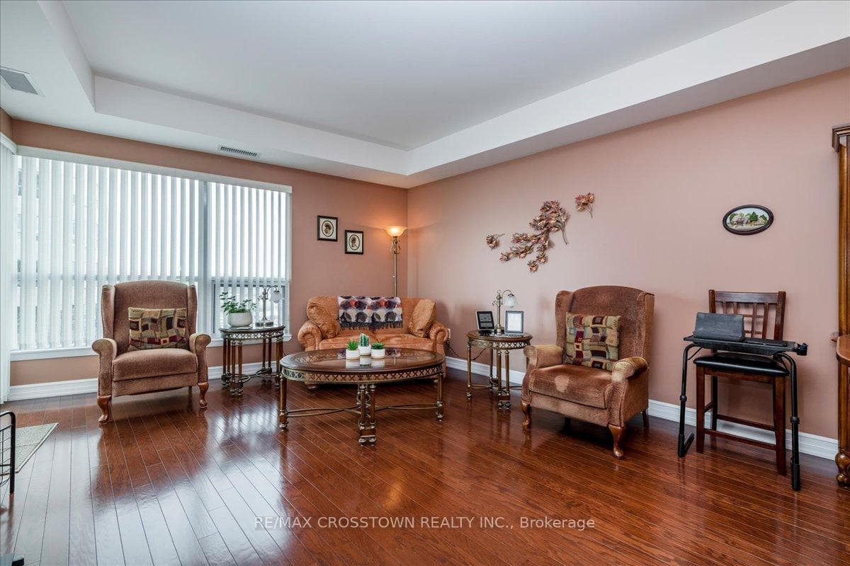 6 Toronto Street Unit 406 photo 14