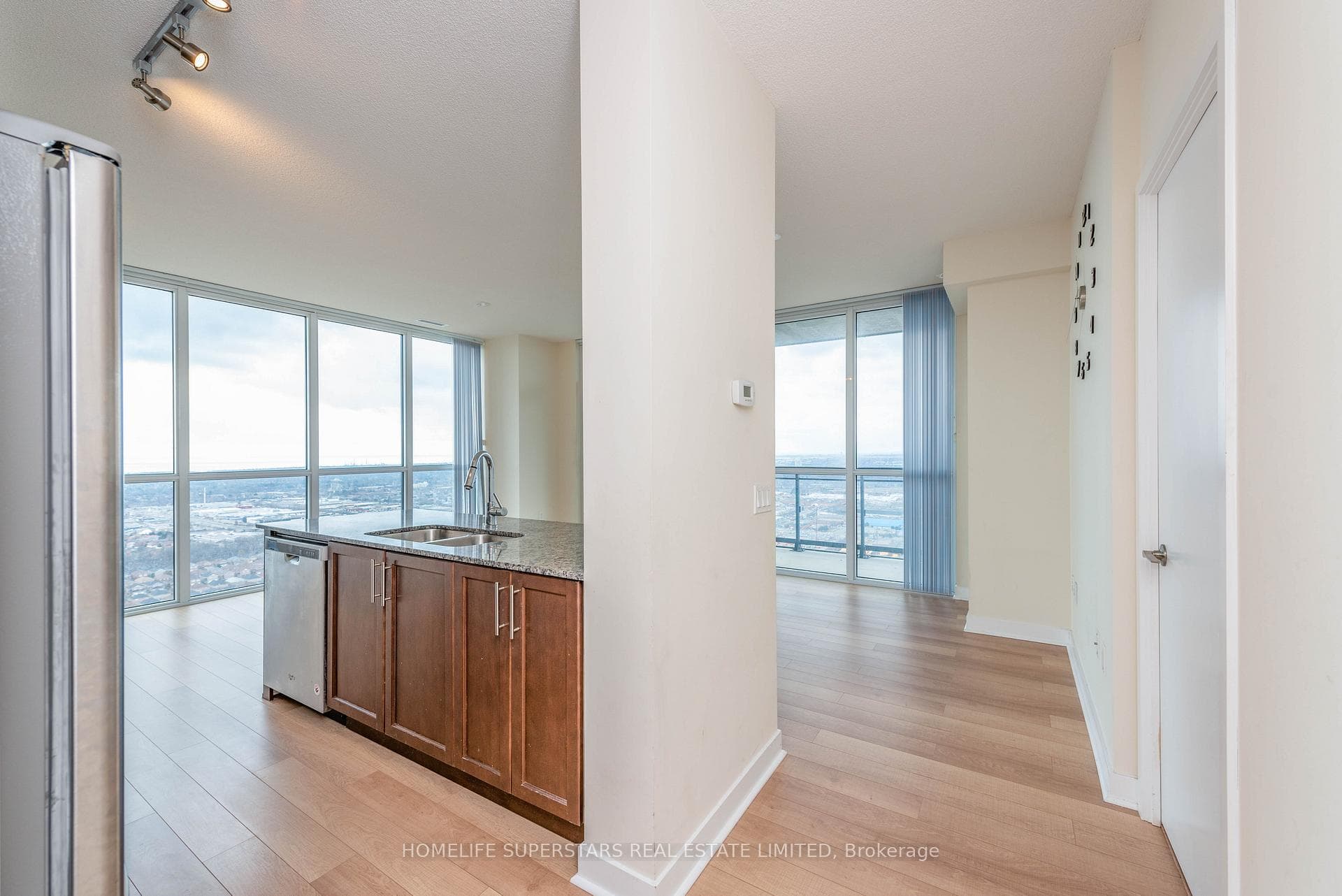 3975 Grand Park Drive Unit 4204 photo 2