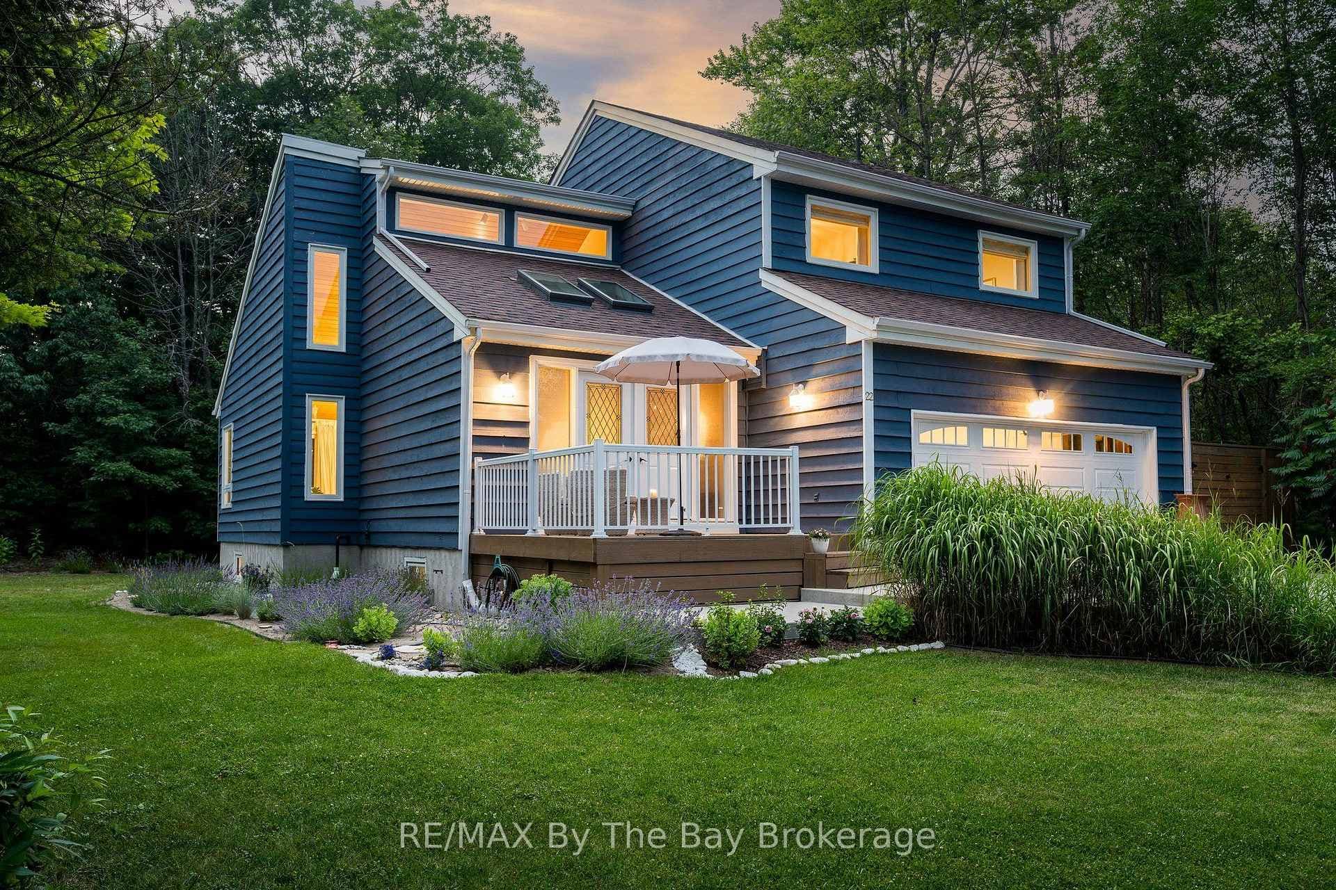 22 BRIDLEWOOD Crescent photo 1