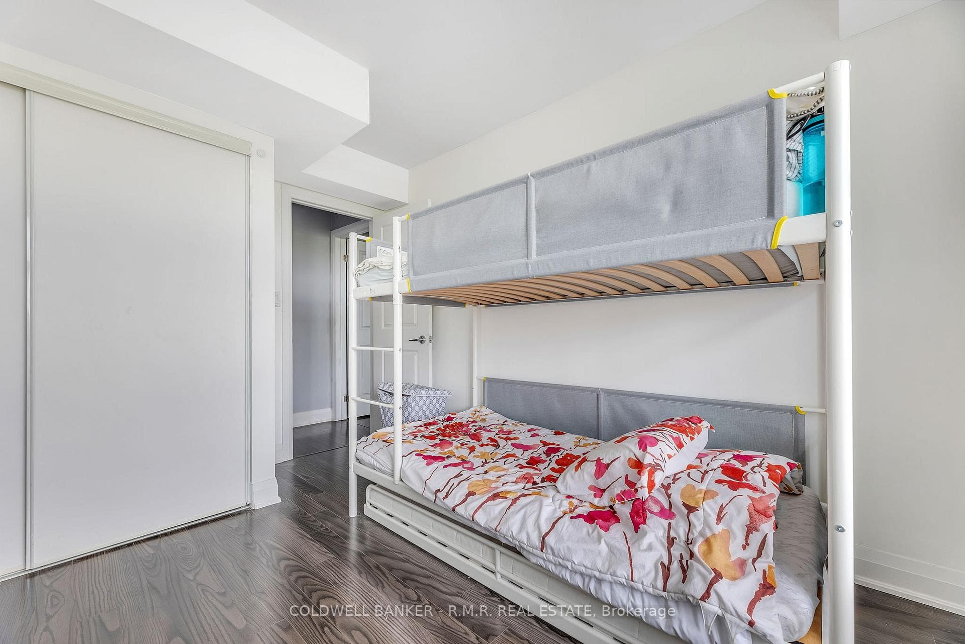 326 John Street Unit 284 photo 17