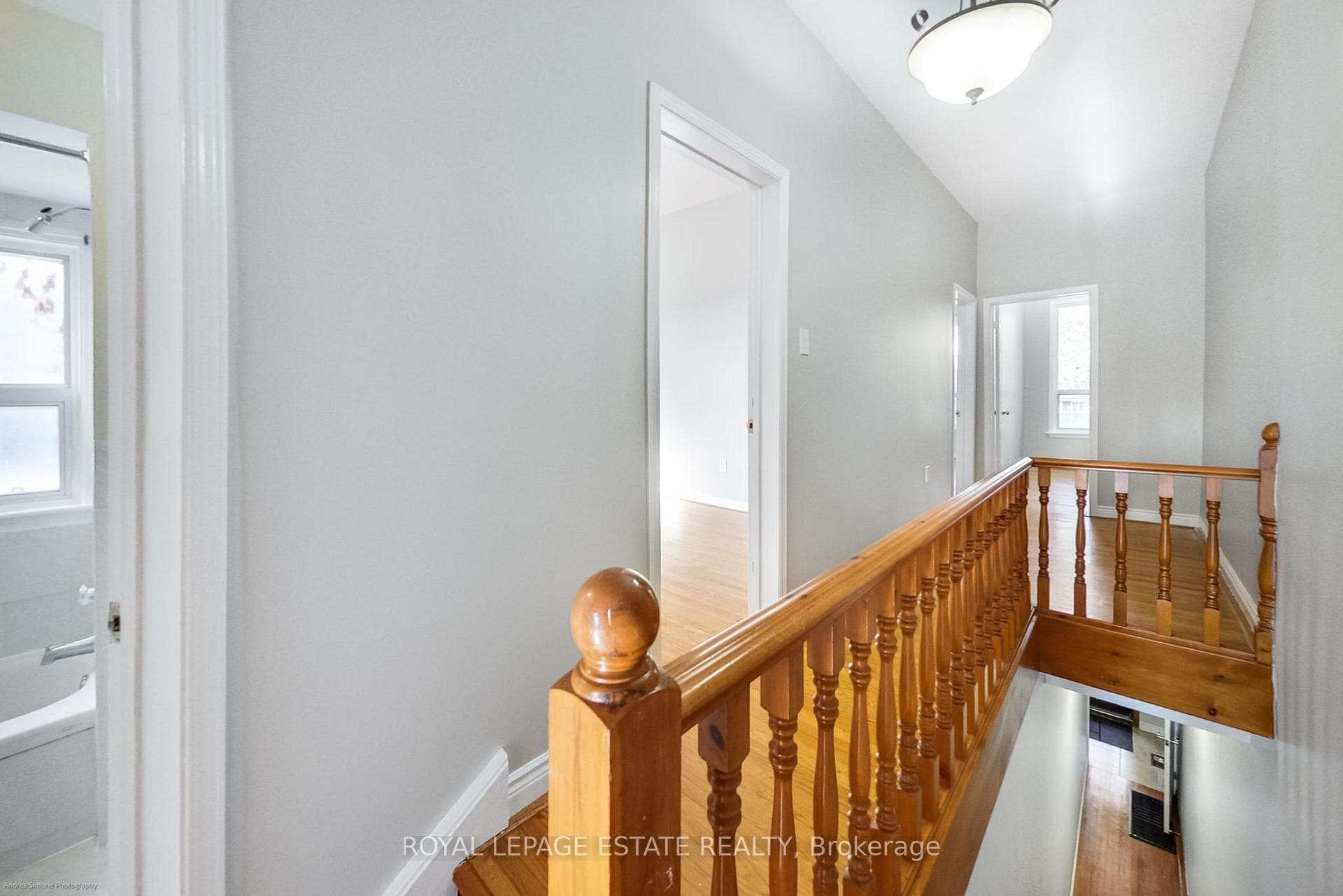 145 Niagara Street Unit Upper photo 15