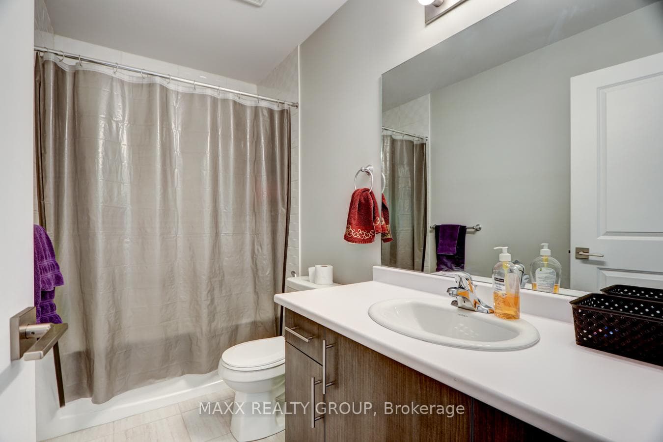 6731 Cropp Street photo 20