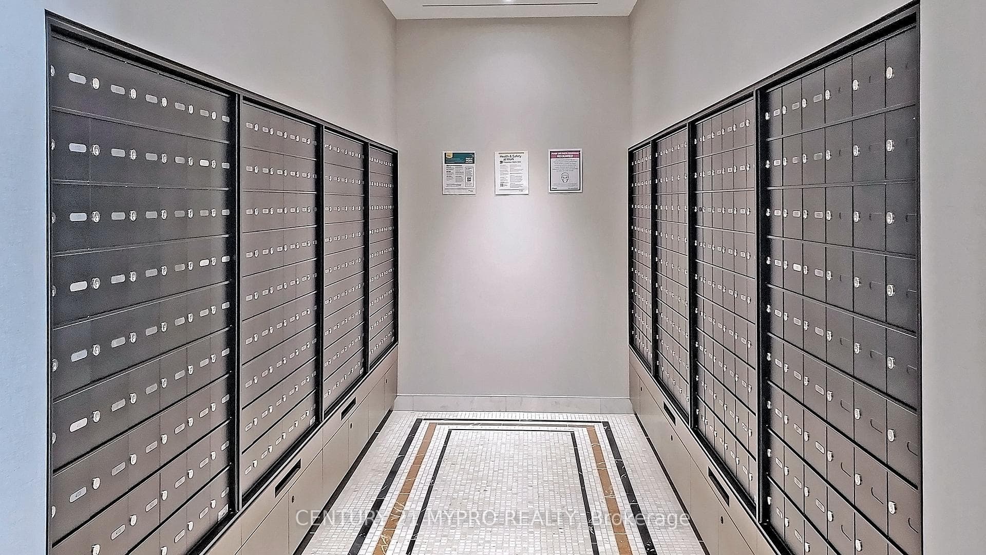33 Helendale Avenue Unit 1015 photo 33
