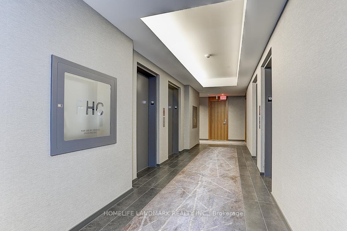 200 Bloor Street Unit 1804 photo 28