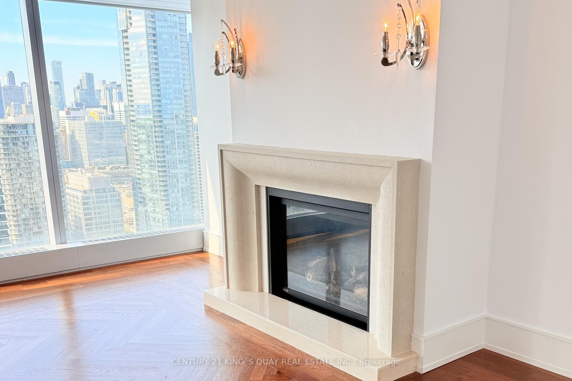 183 Wellington Street Unit 3402 photo 8