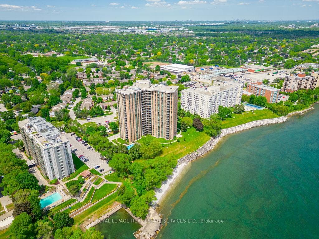 5250 LAKESHORE Road Unit 1504 photo 3