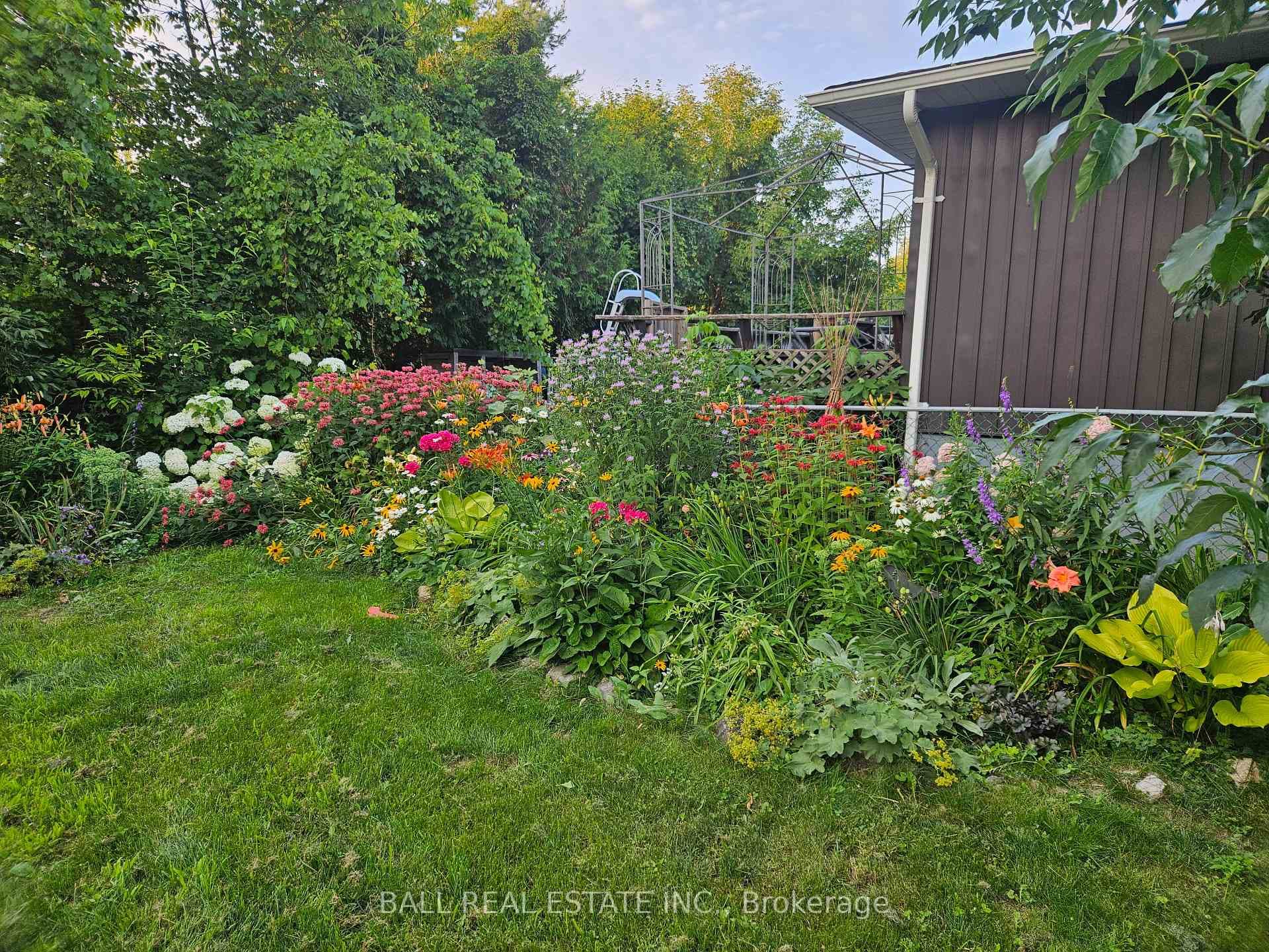 52 Coyle Crescent photo 45