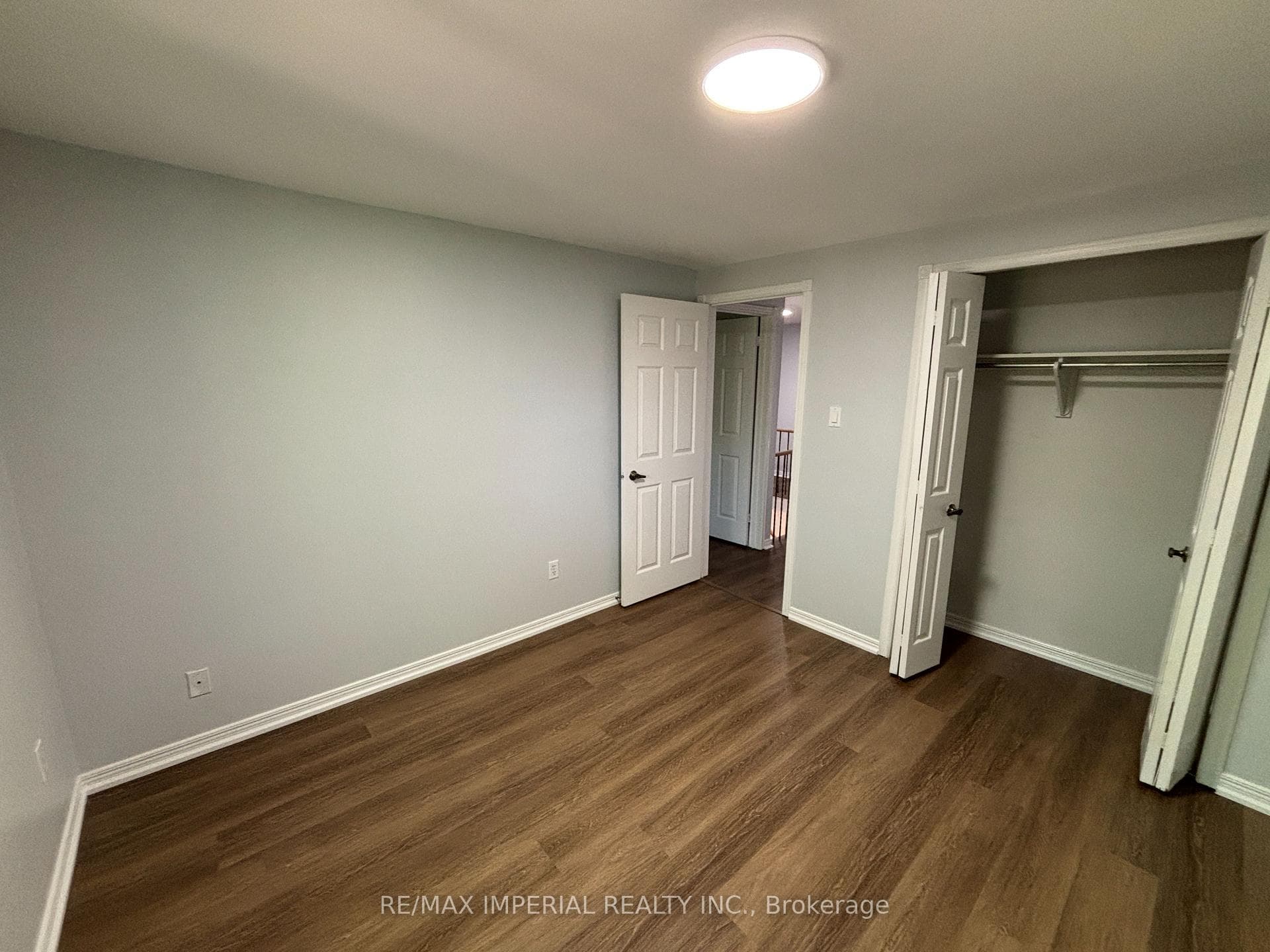98 McMorran Crescent photo 23