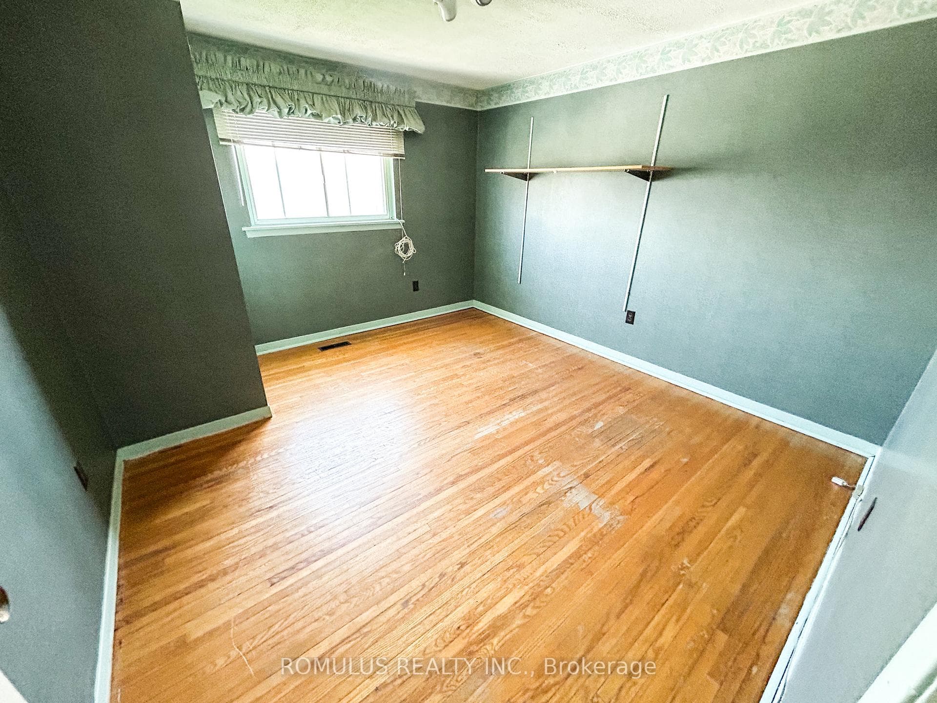 67 Cloverdale Drive photo 12