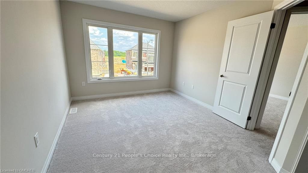 16 LANGRIDGE Way photo 29