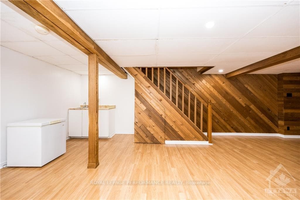 57 REANEY Court photo 25