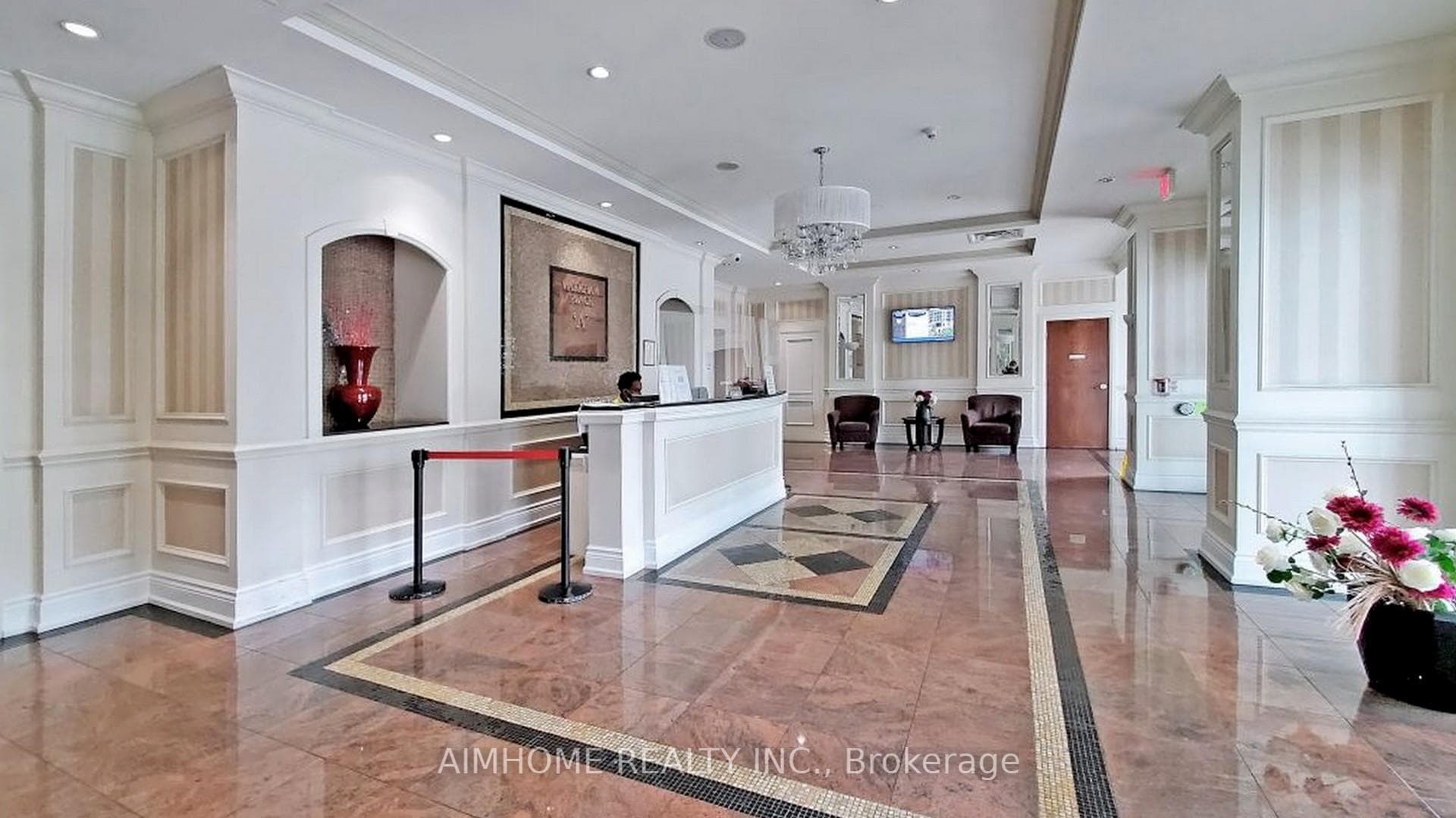 8 Rosebank Drive Unit 5G photo 5