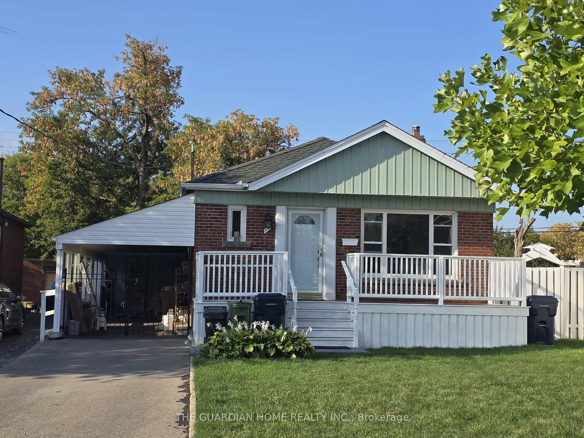 15 Princemere Crescent photo 1