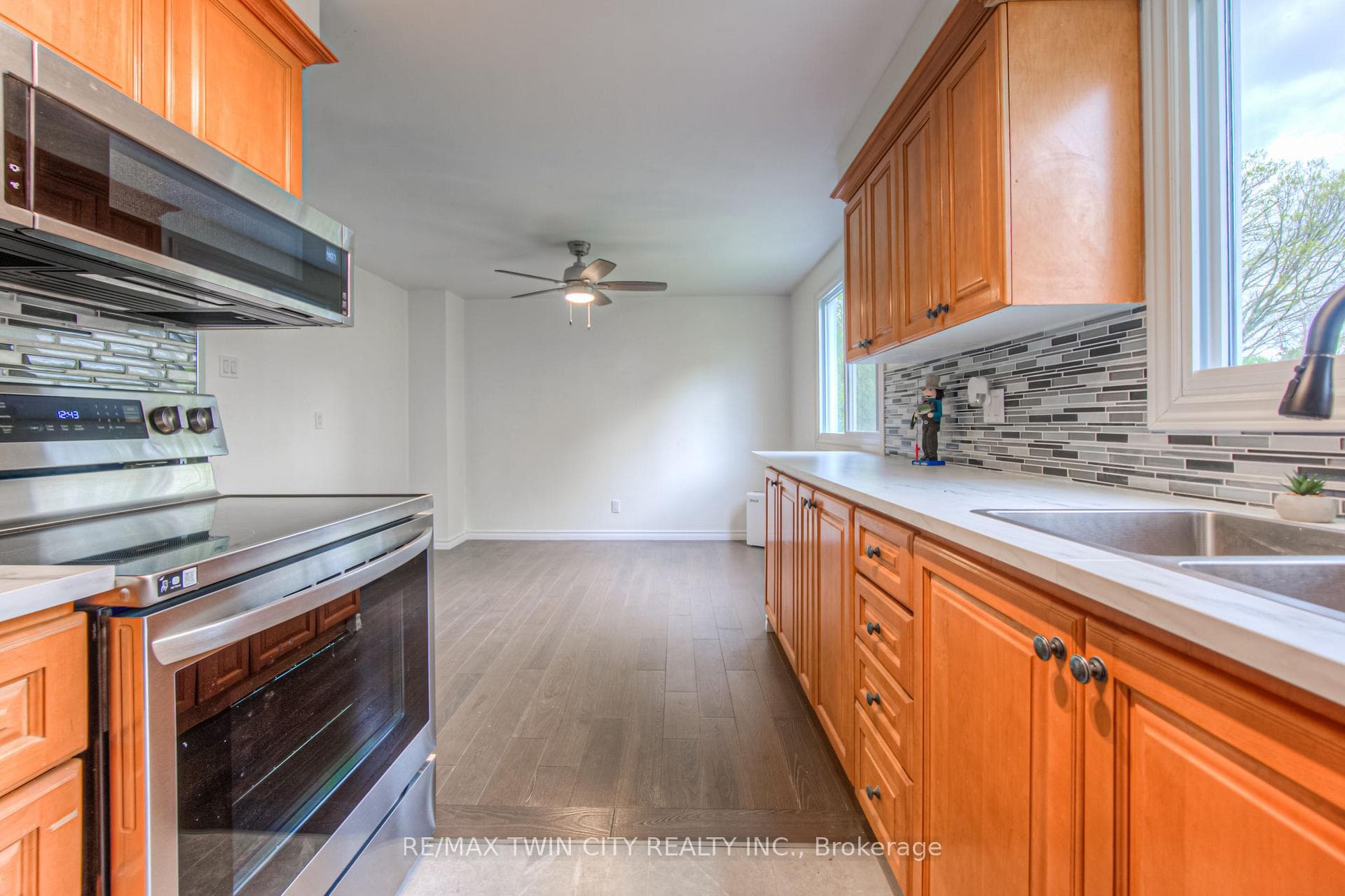 130 Hillmer Road photo 13